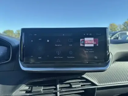 Photo 14 Peugeot 2008  1.2 Hybrid 136ch Allure e-DCS6