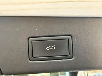 Photo 8 Volkswagen Id.5  204ch Pro Performance 77 kWh