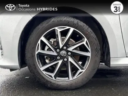 Photo 30 Toyota Yaris  116h Design 5p MY22