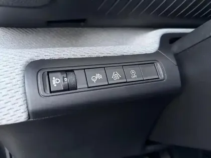 Photo 13 Citroën C3  1.2 Turbo 100ch MAX