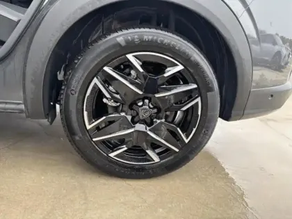 Photo 2 Peugeot 5008  Hybrid 136ch Allure e-DCS6