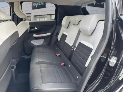 Photo 11 Citroën C3  1.2 Hybride 100ch MAX