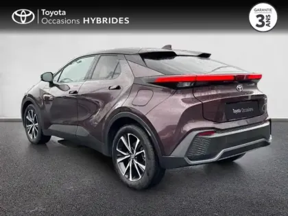 Photo 16 Toyota C-HR  1.8 Hybride 140ch Design Style
