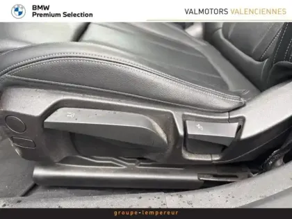 Photo 12 BMW Serie 3 Série 3 330eA 292ch M Sport