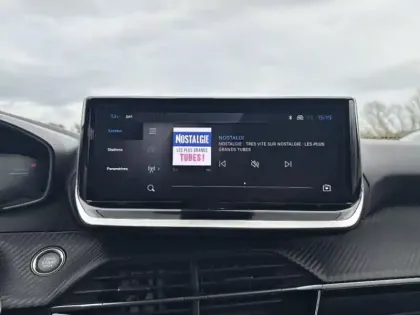 Photo 9 Peugeot 2008  1.2 Hybrid 136ch Allure e-DCS6