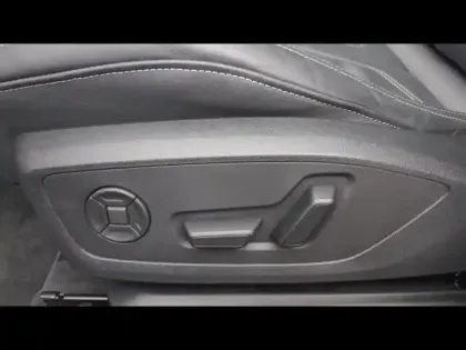 Photo 9 Audi Q3  35 TFSI 150ch S line plus S tronic 7