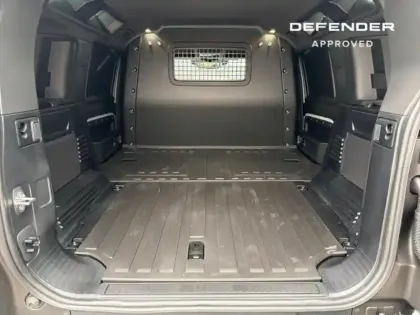 Photo 8 Land rover Defender  110 3.0 D250 Hard Top S