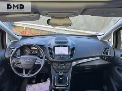 Photo 4 Ford Grand C-Max  1.0 EcoBoost 125ch Stop&Start Titanium Euro6.2