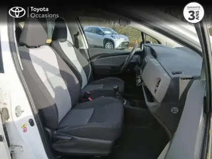 Photo 5 Toyota Yaris  70 VVT-i France Connect 5p MY19