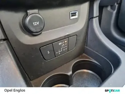 Photo 14 Citroën C3  1.2 PureTech 110ch S&S Shine EAT6