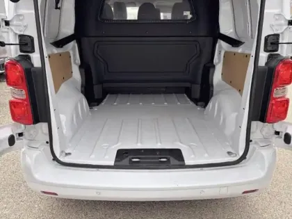 Photo 5 Citroën Jumpy  Fg M 2.0 BlueHDi 145ch S&S Cabine Approfondie Fixe EAT8