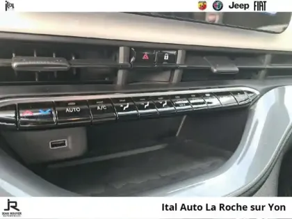 Photo 11 Fiat 500 C e 95ch Pack Confort MY23