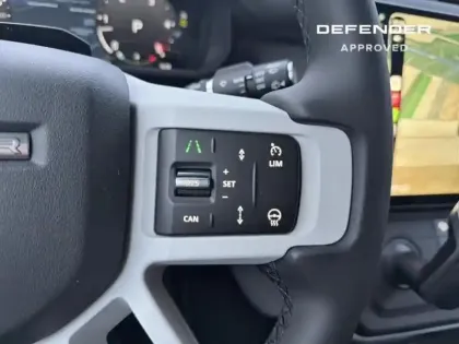 Photo 10 Land rover Defender  90 3.0 D200 Hard Top S