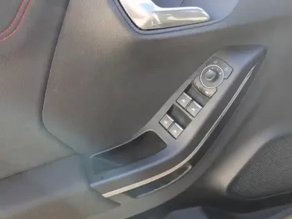 Photo 12 Ford Puma  1.0 Flexifuel 125ch S&S mHEV ST-Line