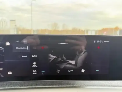 Photo 14 Peugeot 3008  1.2 Hybrid 136ch Allure e-DCS6