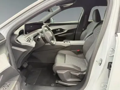 Photo 23 Peugeot 3008  1.2 Hybrid 136ch Allure e-DCS6