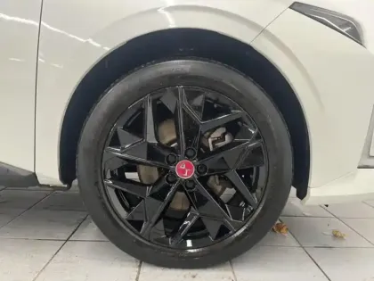 Photo 6 DS DS 4  E-TENSE 225ch Performance Line +