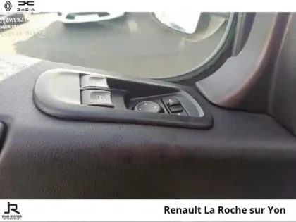 Photo 29 Renault Master  Fg F3300 L2H2 2.3 Blue dCi 135ch Confort Euro6E