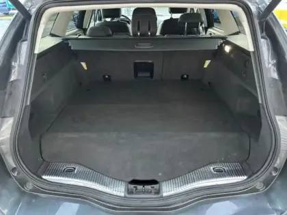 Photo 8 Ford Mondeo  SW 2.0 HYBRID 187ch Vignale BVA