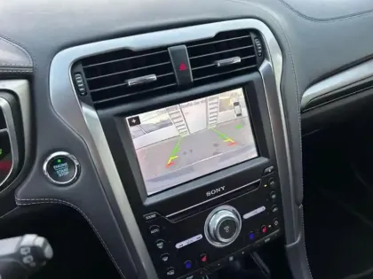 Photo 12 Ford Mondeo  SW 2.0 HYBRID 187ch Vignale BVA