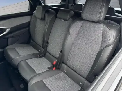 Photo 10 Peugeot 5008  1.5 BlueHDi 130ch S&S Allure Pack EAT8