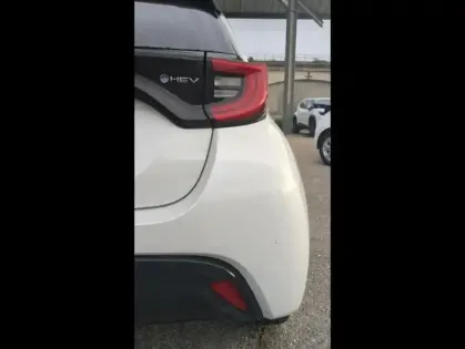 Photo 4 Toyota Yaris  130h Collection 5p MY25