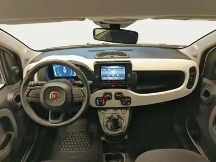 Photo 22 Fiat Panda  Classic 1.0 70ch BSG S&S Pandina