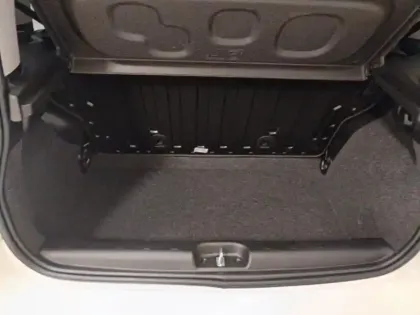 Photo 5 Fiat Panda  Classic 1.0 70ch BSG S&S Pandina