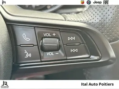 Photo 14 Alfa Romeo Giulia  2.2 JTD 190ch Sprint AT8 MY20