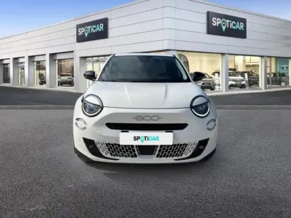 Photo 1 Fiat 600  1.2 Hybrid 100ch La Prima DCT6