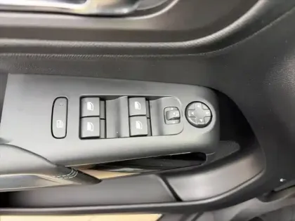 Photo 9 Citroën C5 aircross  1.2 Hybride 136ch MAX boite automatique