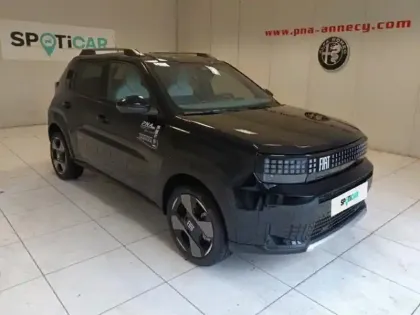 Photo 17 Fiat Grande Panda  Electrique 113ch La Prima