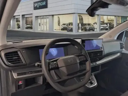 Photo 7 Citroën Jumpy  Fg M 136ch (100kW) Batterie 49 kWh Pack Premium Connect