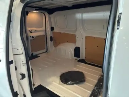 Photo 11 Citroën Jumpy  Fg M 136ch (100kW) Batterie 49 kWh Pack Premium Connect