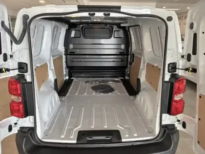 Photo 5 Citroën Jumpy  Fg M 136ch (100kW) Batterie 49 kWh Pack Premium Connect