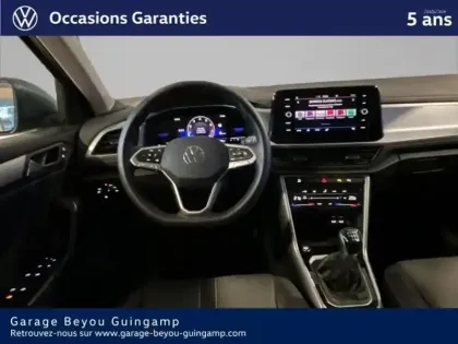 Photo 12 Volkswagen T-roc  1.0 TSI 116ch VW Edition