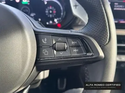 Photo 12 Alfa Romeo Tonale  1.5 Ibrida 160ch Veloce TCT
