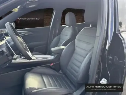 Photo 9 Alfa Romeo Tonale  1.5 Ibrida 160ch Veloce TCT