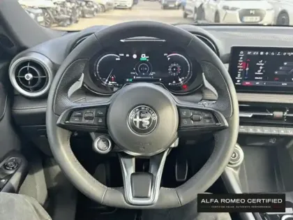 Photo 13 Alfa Romeo Tonale  1.5 Ibrida 160ch Veloce TCT