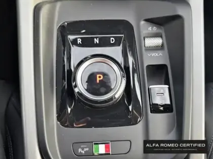 Photo 14 Alfa Romeo Tonale  1.5 Ibrida 160ch Veloce TCT