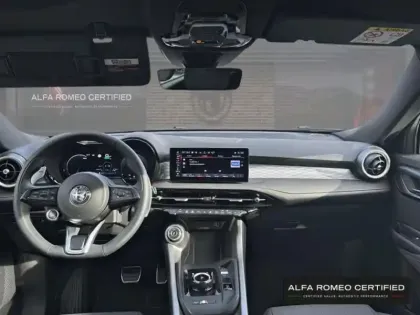 Photo 7 Alfa Romeo Tonale  1.5 Ibrida 160ch Veloce TCT