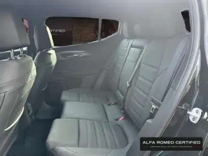 Photo 8 Alfa Romeo Tonale  1.5 Ibrida 160ch Veloce TCT