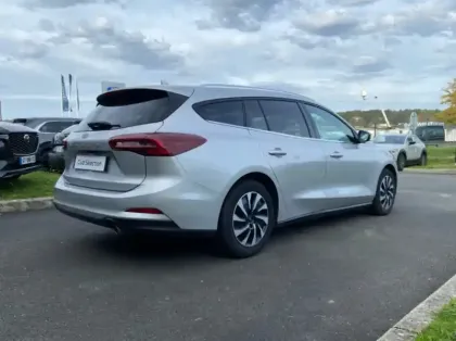 Photo 1 Ford Focus SW 1.0 Flexifuel mHEV 125ch Titanium X Business