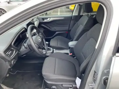 Photo 9 Ford Focus SW 1.0 Flexifuel mHEV 125ch Titanium X Business