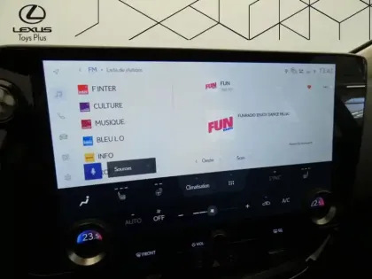 Photo 18 Lexus Nx 350H 2WD Luxe Plus