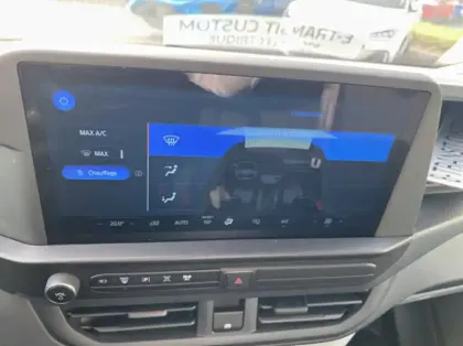 Photo 4 Ford Transit Custom Fg 320 L1H1 Electrique 160 kW 218ch Trend