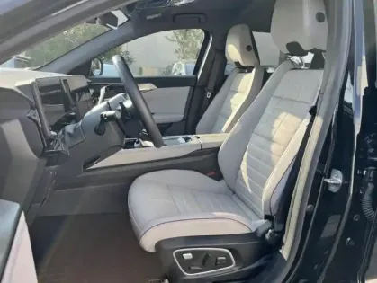 Photo 8 Renault Espace E-Tech hybrid 200 Iconic 5p