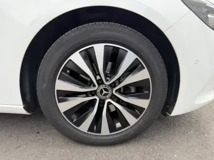 Photo 49 Mercedes Classe B 180 Style Line Edition Pack