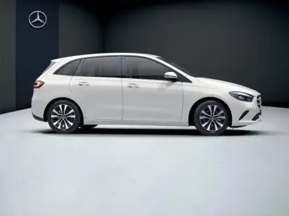 Photo 17 Mercedes Classe B 180 Style Line Edition Pack