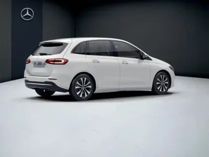 Photo 21 Mercedes Classe B 180 Style Line Edition Pack